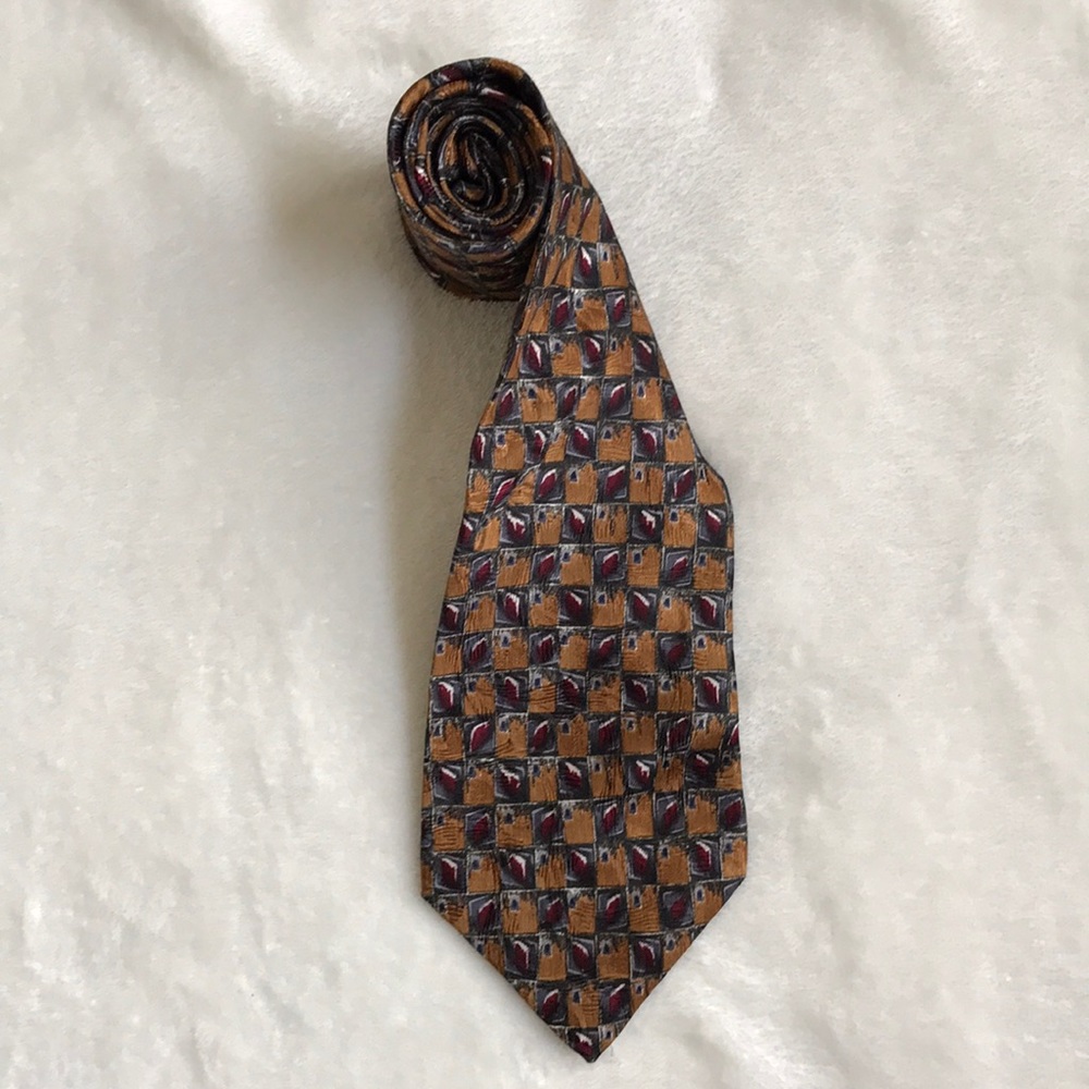 Ferrell Reed Golden Tie